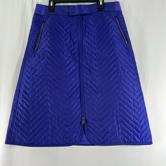 Athleta Dresses & Skirts - Athleta Apres Ski Skirt Zip Front Pockets Size 8 Quilted Blue /Purple Like New